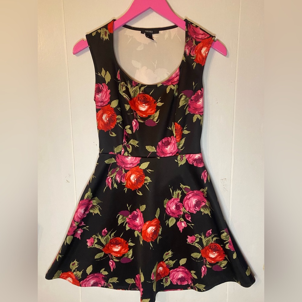 Forever 21 Floral Dress M